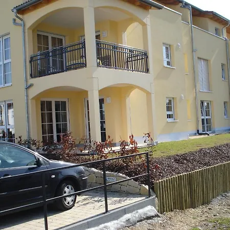 Frank - Bis Zu 3 Schlafzimmer * Rust