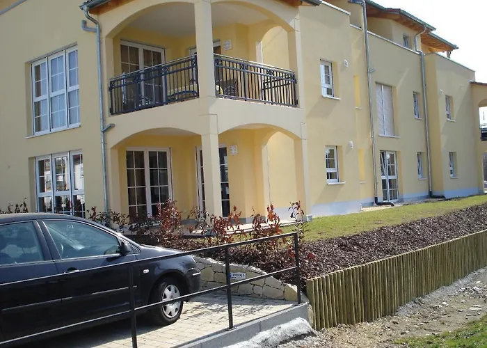 Frank - Bis Zu 3 Schlafzimmer * Rust