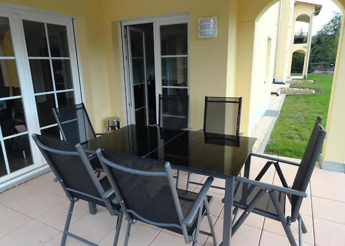 Frank - Bis Zu 3 Schlafzimmer Apartman