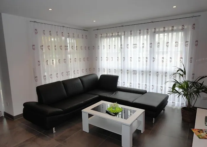 Frank - Bis Zu 3 Schlafzimmer